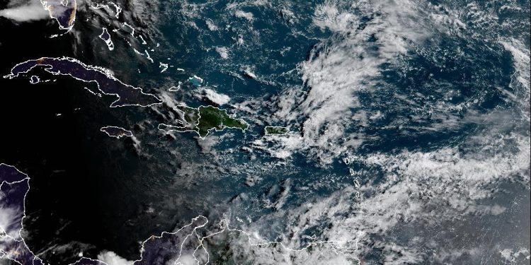 Indomet: Vaguada producirá aguaceros en la tarde del domingo