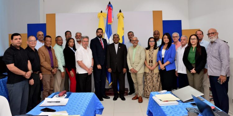 MESCyT lanza sistema para impulsar la investigación y transferencia tecnológica en el sector agroalimentario y forestal