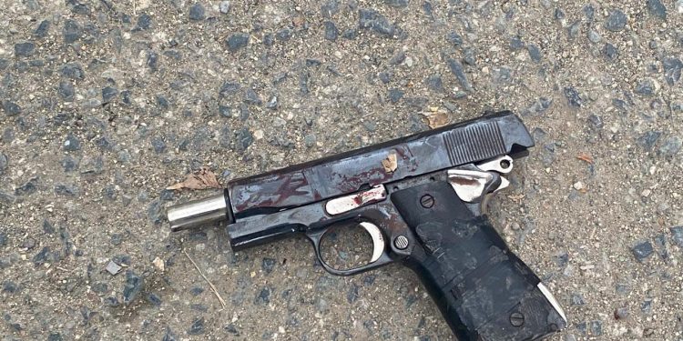 Reconocido delincuente buscado por múltiples delitos cae abatido tras enfrentar al DICRIM en Los Guaricanos, SDN