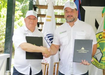 Coopnama y Medio Ambiente acuerdan  fortalecer voluntariado “Ecohéroes Ciudadanos”