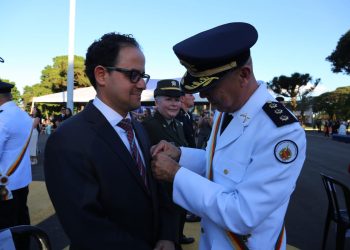 Consejero Rafael Trinidad Abreu recibe prestigiosa condecoración de la Policía Militar en Brasilia
