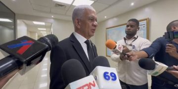 Presidente del Senado cataloga como un hito en RD reunión del presidente Abinader con los expresidentes