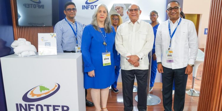 INFOTEP resalta su aporte al turismo en la feria DATE 2025