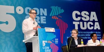 Ministro Eddy Olivares en Congreso Sindical de las Américas: “El sindicalismo es un motor indispensable de la justicia social y la democracia”