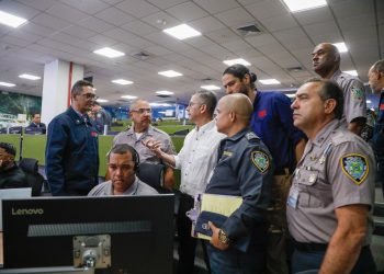 Sistema 911 y Policía Nacional sostienen reunión técnica en el marco de la reforma policial