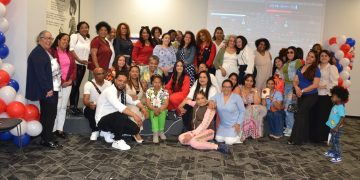 La Asociación de dominicanos en Génova realiza " Aperitivo con Mamá "