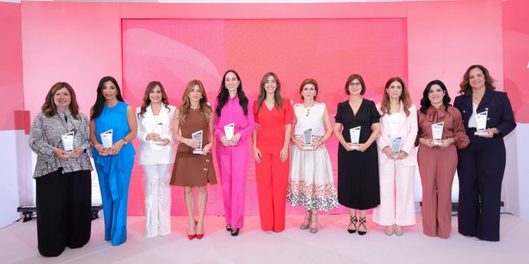 ANJE celebra su primer "Empowering Her: Women’s Dummit" para impulsar el liderazgo femenino