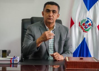 Diputado del Parlacen rechaza plan de regularización de mano de obra haitiana