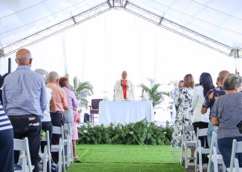 Parque del Prado honra a las madres con una emotiva eucaristía