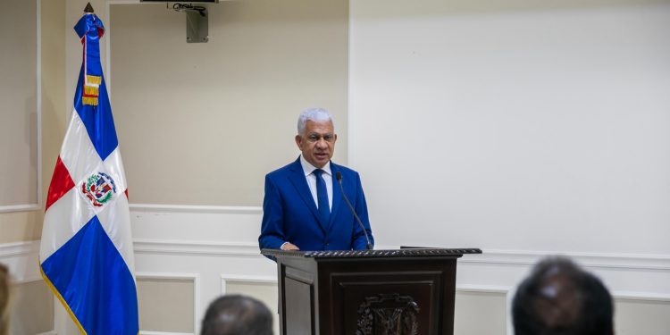 Senado  realiza conferencia en conmemoración del 64 aniversario del ajusticiamiento del dictador Rafael Leónidas  Trujillo