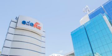 Edesur informa árbol tumba línea de circuito y provoca avería en Jimaní y Duvergé