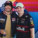 ¡Es oficial! Youtuber Germán Garmendia ya es parte de Red Bull; Max Verstappen le entrega la gorra de recibimiento