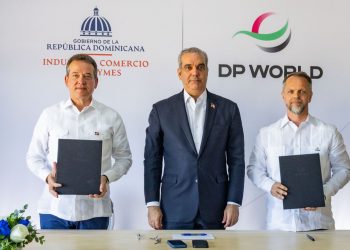 Gobierno dominicano y DP World buscan expandir zona franca y capacidad portuaria con inversión histórica de US$760 millones