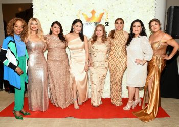 Mujeres Que Se Atreven y Superan Límites celebra lanzamiento de su volumen VI con reconocimiento del Congreso de EE.UU.