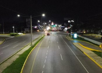EDENORTE y Alcaldía de Santiago iluminan tramo de la Autopista Duarte en su llegada a la ciudad Santiago