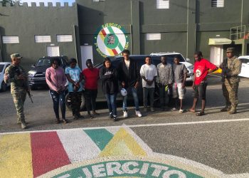 Arrestan sargento y raso del ERD con inmigrantes indocumentados en San Juan de la Maguana