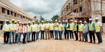 Ministro Bonilla supervisa avances en construcción de Centro Correccional Preventivo de Anamuya, Higüey