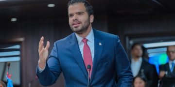 Diputado propone utilizar la tecnología como principal método de control migratorio