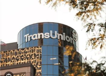 Procredito Dominicana notifica demanda colectiva para que TransUnion entregue miles de reportes de crédito bancarios gratis