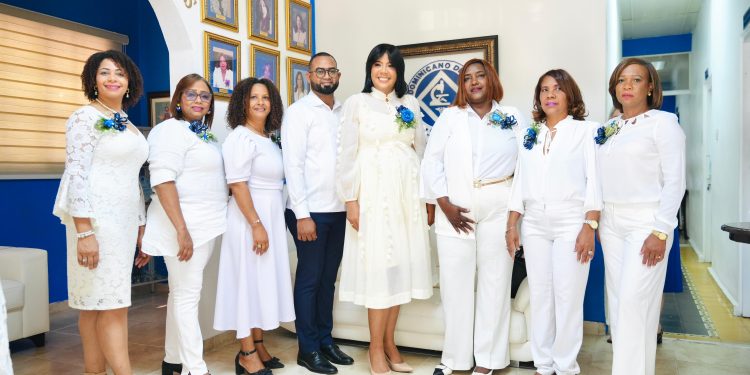 CODOBIO conmemora 56 años de fundación y celebra el Día Nacional del Bioanalista con un llamado al presidente Abinader para atender demandas