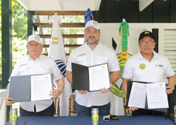Presidente de Coopnama y ministro de Medio Ambiente firman convenio para fortalecer voluntariado “Ecohéroes Ciudadanos”