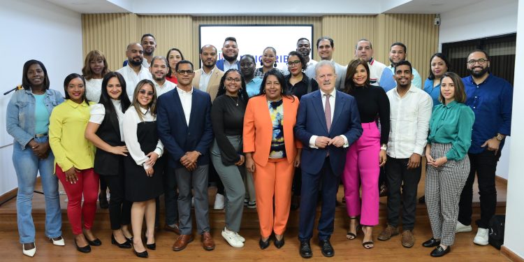 Unicaribe y Next Educación lanzan 4ta edición del Máster Comunicación Política y Marketing Digital