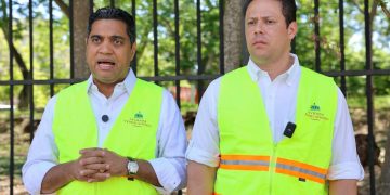 Ministros Carlos Bonilla y Kelvin Cruz supervisan remodelación del Centro Olímpico Juan Pablo Duarte