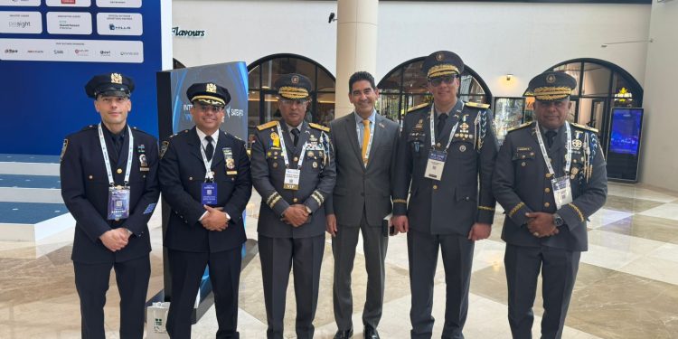 Policía Nacional inicia participación destacada en la Cumbre Mundial de Policía 2025 en Dubái