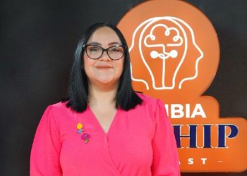 Elizabeth Mena lanza Cambia El Chip: un podcast para repensarlo todo