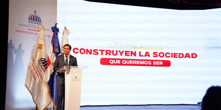 Roberto Ángel Salcedo impulsa iniciativa “El poder de las buenas palabras”