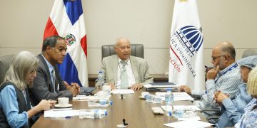 MINERD comparte con ADP plan de implementación de la Evaluación de Desempeño Docente