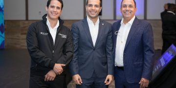 Seguros Universal refuerza gestión de riesgos con formación en evacuación