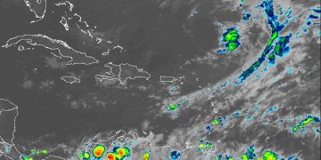 Indomet: Aguaceros dispersos y ráfagas de viento para este lunes por vaguada