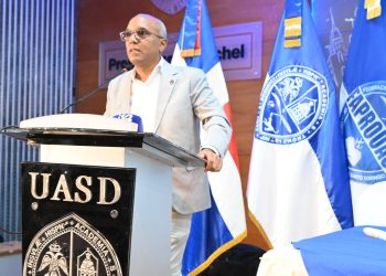 Pastor de la Rosa Ventura asume presidencia de FAPROUASD 