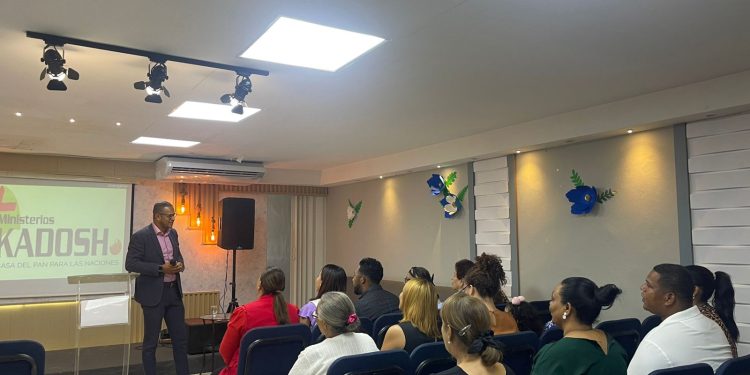 Ministerio KADOSH celebró un glorioso servicio evangelístico ¨la Semilla del Reino ¨