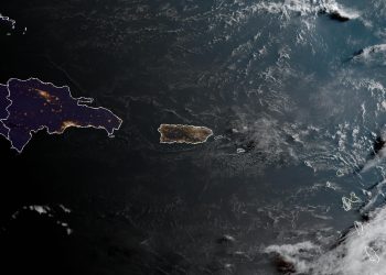 Miércoles caluroso y de escasas lluvias, tarde con aguaceros y tronadas al interior del país