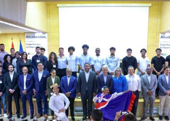 Celebran Foro del Fútbol Dominicano en España