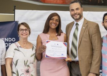 Bellas Artes reconoce a 80 colaboradores ejemplares con más de 25 años de servicio