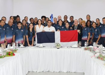 Reinas del Caribe y Cristobal Marte valoran apoyo del ministro Kelvin Cruz a los atletas