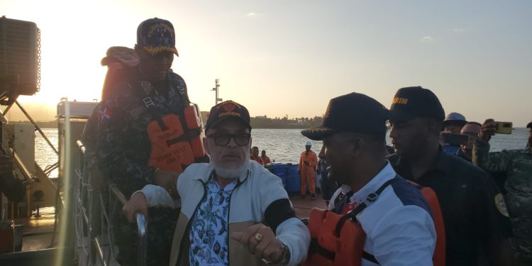 Supuesto investigador Ángel Martínez es detenido en un crucero en Puerto Plata