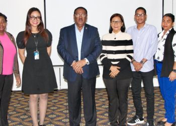 Hospitales del Gran Santo Domingo y Monte Plata validan programación de medicamentos e insumos para el 2026