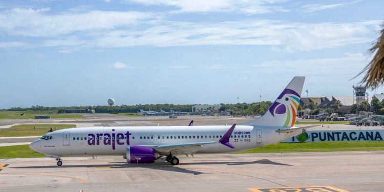 Dominicanos podrán volar directo a la diversión; Arajet lanza ruta a Orlando