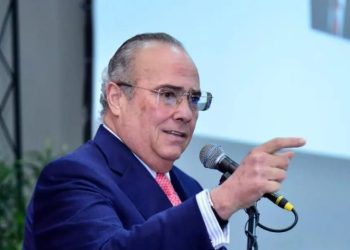 Mariotti sugieren detener temporalmente obras del Metro por supuestas fallas