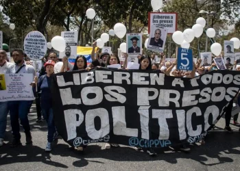 Maduro mantiene en desaparición forzada a 31 presos políticos extranjeros