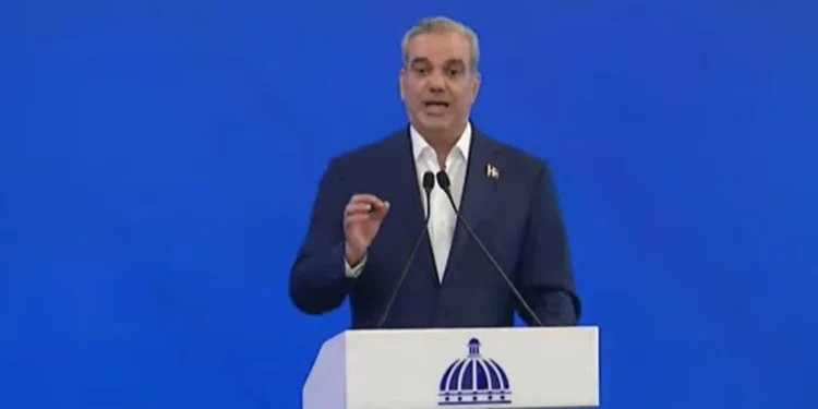 Presidente Abinader formaliza convocatoria a reunión por Haití con Leonel, Danilo e Hipólito