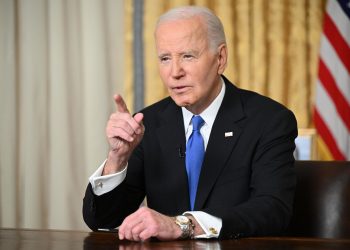 Biden anuncia que ya inició su tratamiento contra el cáncer y que «el pronóstico es bueno»