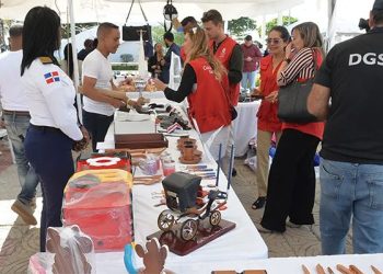 Presos exhiben este viernes productos artesanales que elaboran