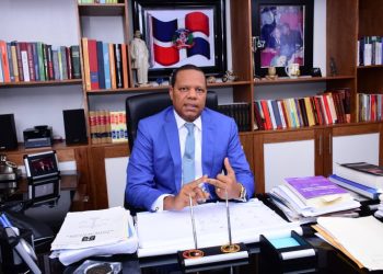 Alcántara resalta liderazgo del presidente Abinader frente a crisis migratoria haitiana