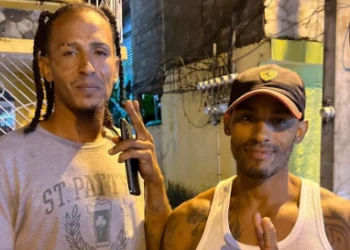 Abinader recibe a jóvenes que rescataron a niña en San Cristóbal