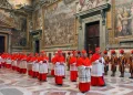 Los cardenales celebraron la misa previa al cónclave en San Pedro antes de elegir al sucesor del papa Francisco